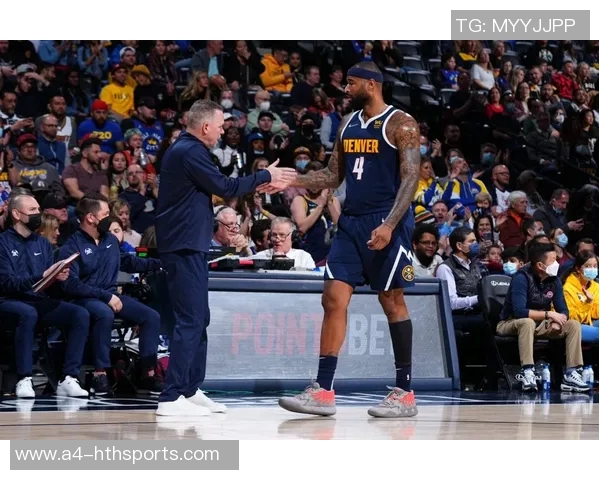 梅里尔复出表现惊艳第二场12投7中砍下22分6篮板7助攻三分球10投6中 梅里尔复出表现惊艳第二场12投7中砍下22分6篮板7助攻三分球10投6中